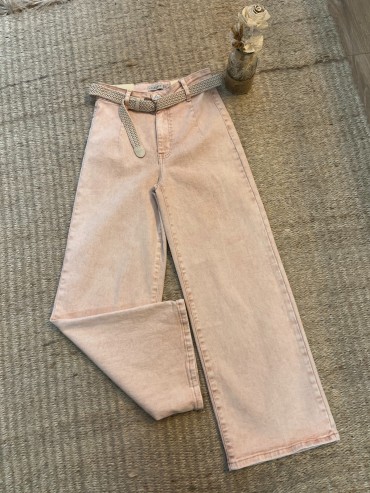 Jean rose pale 34 au 42 36€