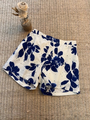 Short motifs bleus S au L 27€